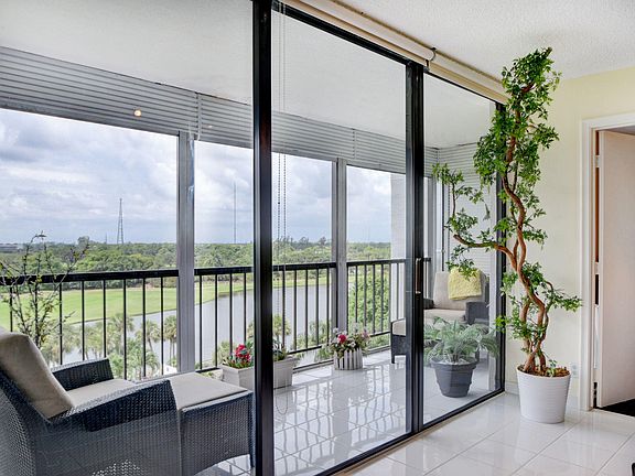 Home For Sale In Boca West