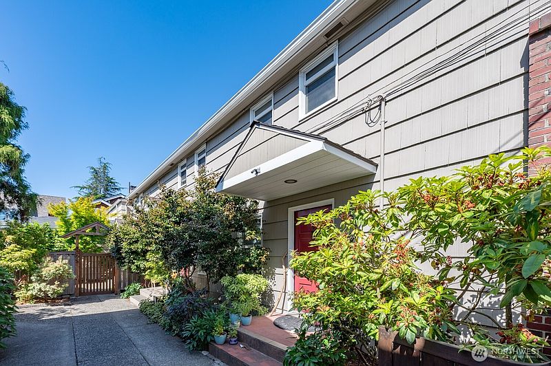 4th image of 8001 Densmore Avenue N