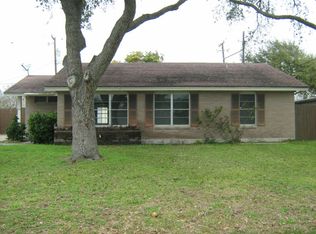137 N Janin Cir, Portland, TX 78374