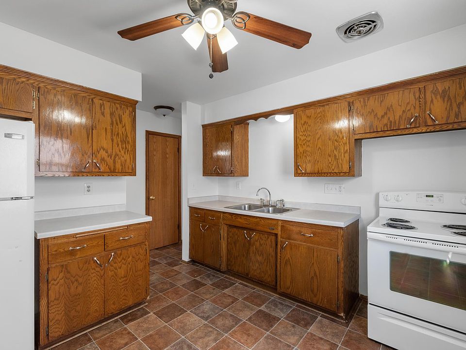 1st image of 3710 W Ramsey Ave