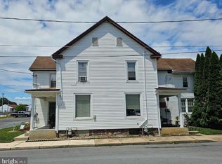 412 & 414 Walnut St, Waynesboro, PA 17268