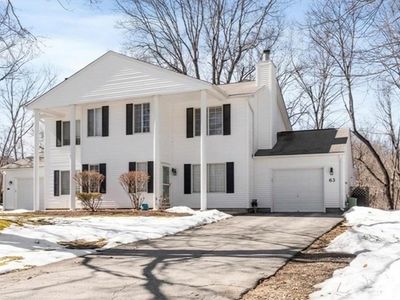 63 Governors Hl #63, West Warwick, RI, 02893