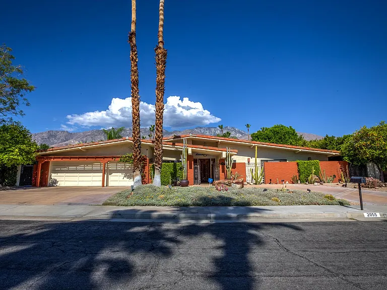 Spacious 3500 square foot home in Palm Springs best neighborhood, Canyon Estates. Receives sun longer in winter.