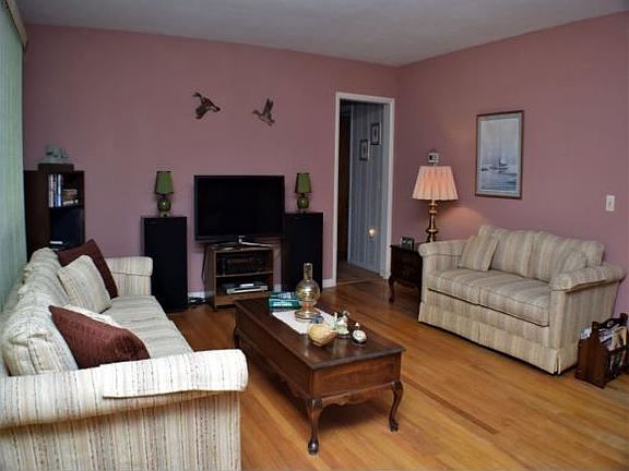 5th image of 1016 Beechwood Ln