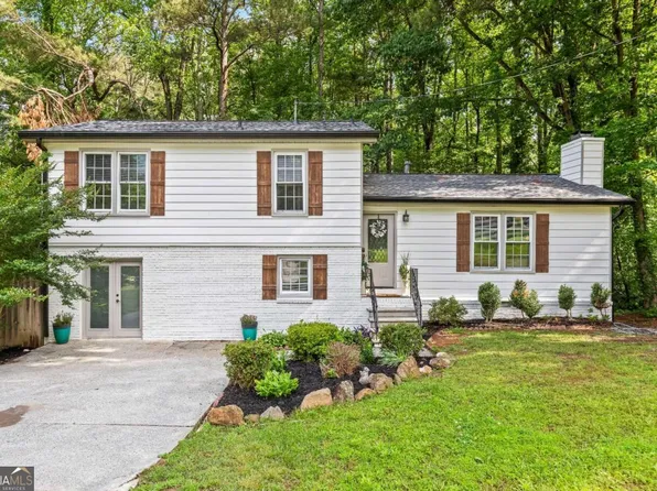 4723 N Springs Rd NW, Kennesaw, GA 30144