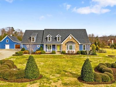 8540 Linville Rd, Oak Ridge, NC, 27310
