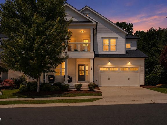 2nd image of 348 Vintage Point Ln