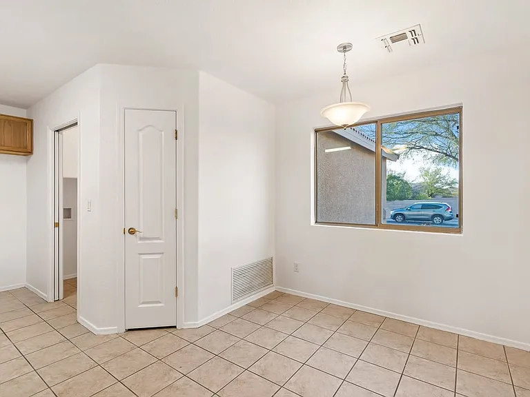 6322 W Desert Laurel Ln — Photo 6