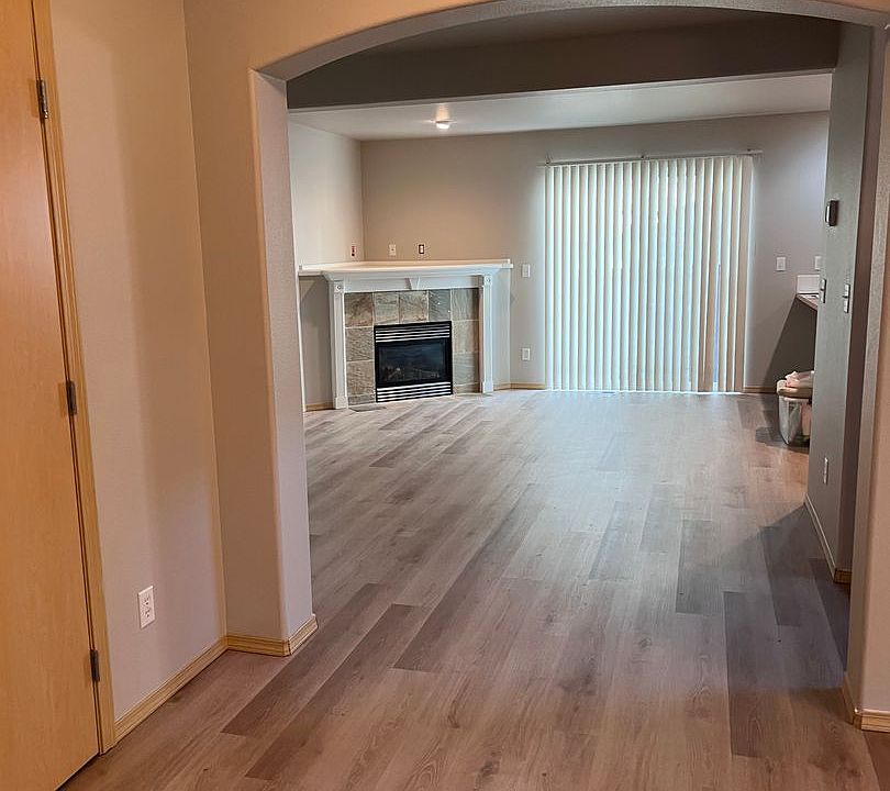 1st image of 7241 177th St E
