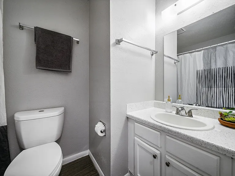 1801 S 132nd East Pl — Photo 38