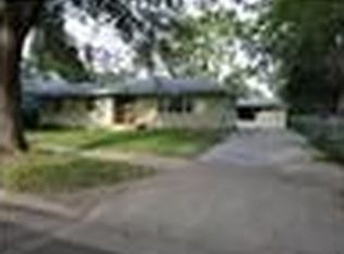 1079 Norton St, Saint Paul, MN 55117