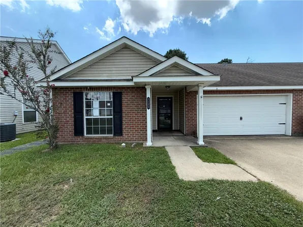 1128 Clairise Ct, Slidell, LA 70461
