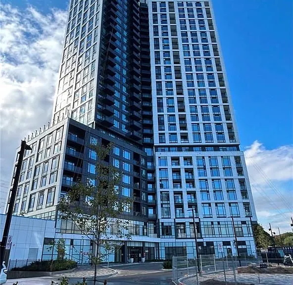 2495 Eglinton Ave W #716 — Photo 2