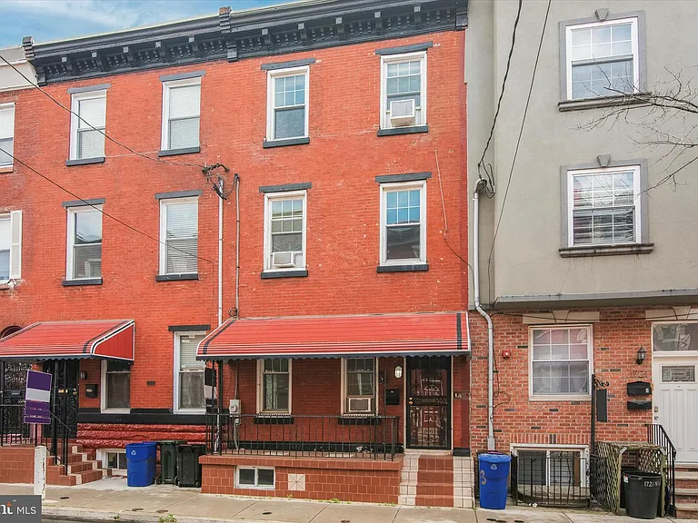 1723 N Willington St — Photo 1