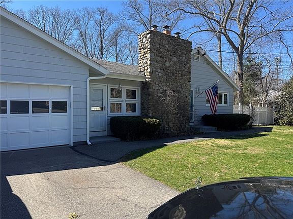 2nd image of 71 Crandall Rd