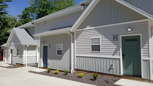 Hampton Photo 1
