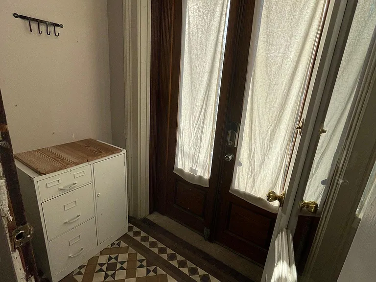1135 S 1st St #1 — Photo 3
