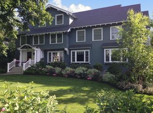 118 Abbott Rd, Wellesley, MA 02481