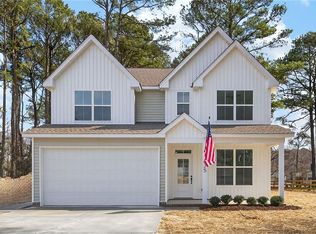 1635 Colonial Ave, Smithfield, VA 23430