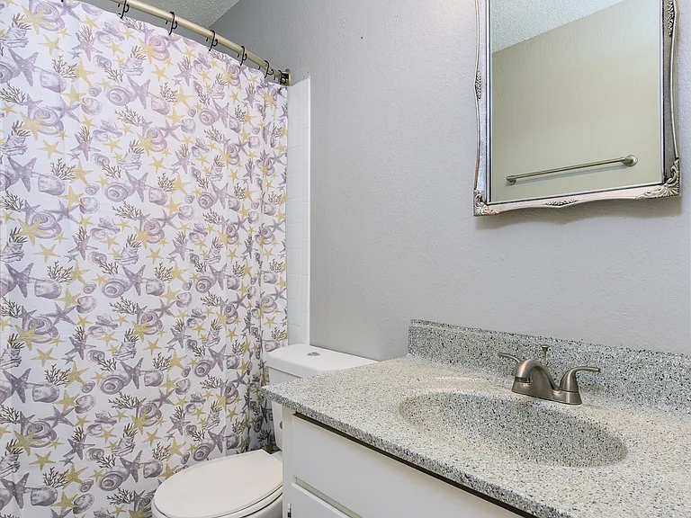 4405 NW Dmons Dr — Photo 9
