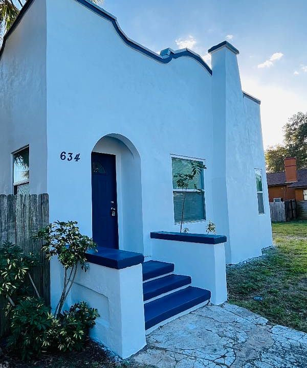 1st image of 634 30th Ave S