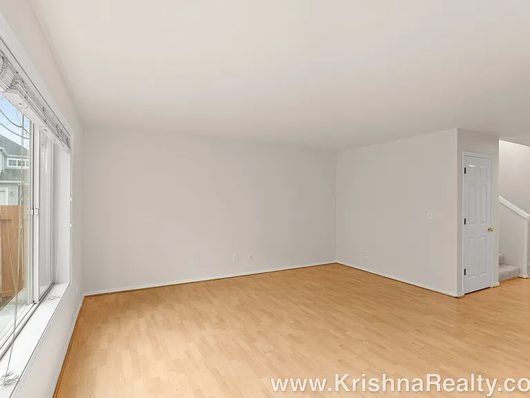 6408 NW Starflower Dr — Photo 9