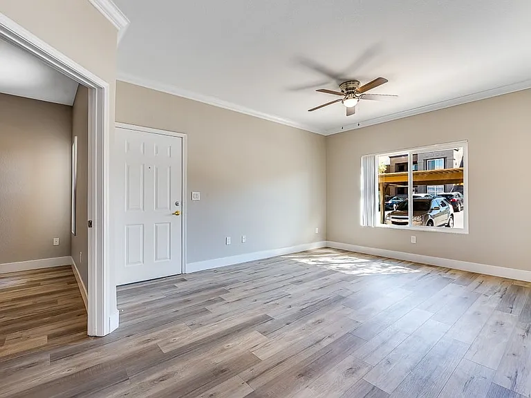 Pinehurst Condominiums — Photo 7