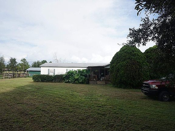 3rd image of 19191 Nw Hwy 335