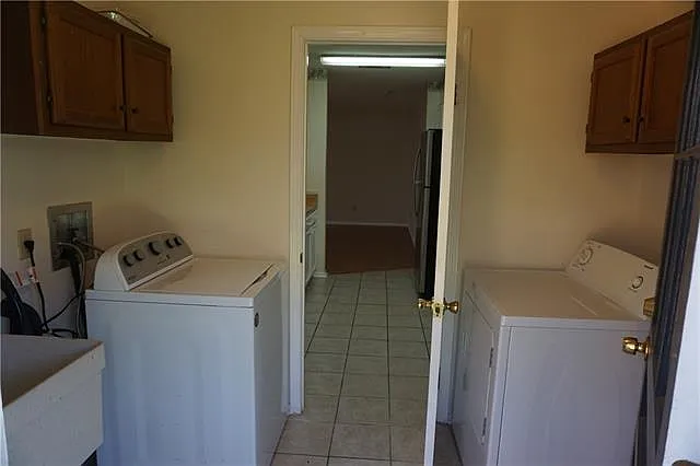 4216 Loire Dr — Photo 17
