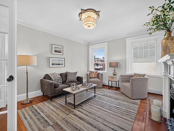 4th image of 26 Medfield St APT 3