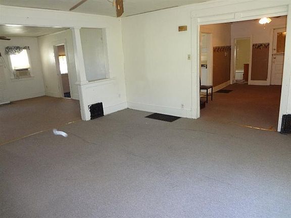 5th image of 509 W 14th St