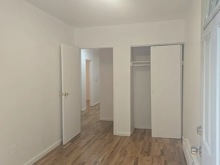 9 Hunterfly Pl #C1 — Photo 4