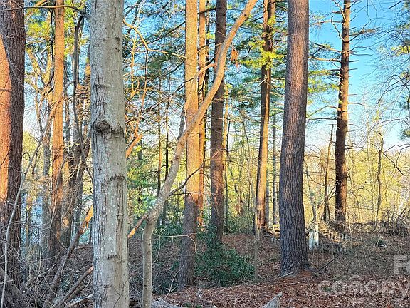 4th image of 0 Toms Park Cir #21&22
