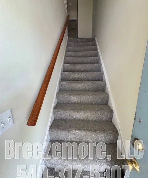 84 Grandview Ave — Photo 1