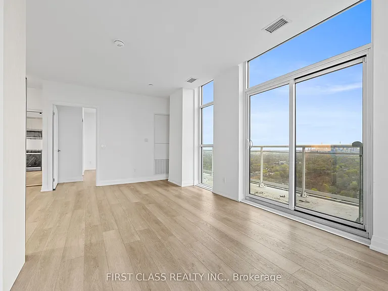 286 Main St #Penthouse 1 — Photo 18