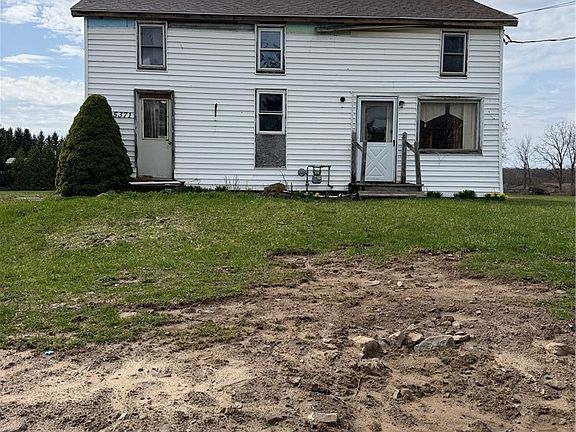 2nd image of 5371 Lake Rd