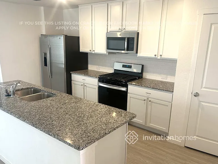 4901 Draper Ridge Dr — Photo 5