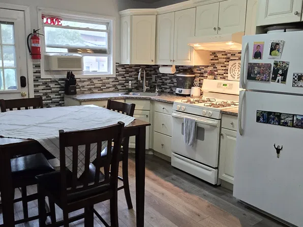 78 7th Ave #1, Long Branch, NJ 07740