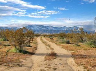 25 198th St E #24, Llano, CA 93544