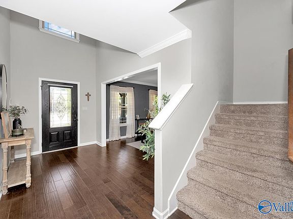 5th image of 8806 Belle Mor Dr NW