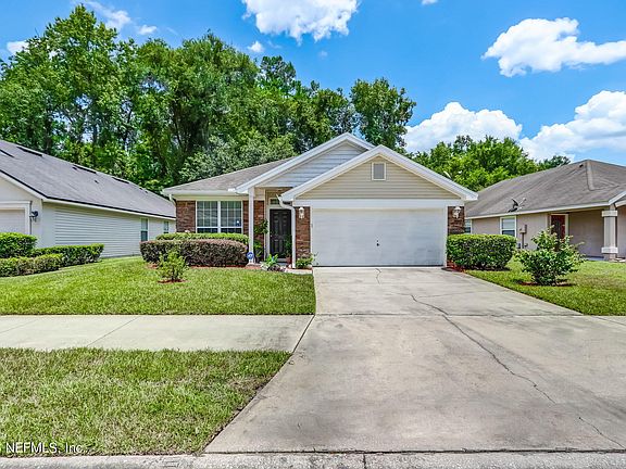 3rd image of 10909 CAMPUS HEIGHTS Lane