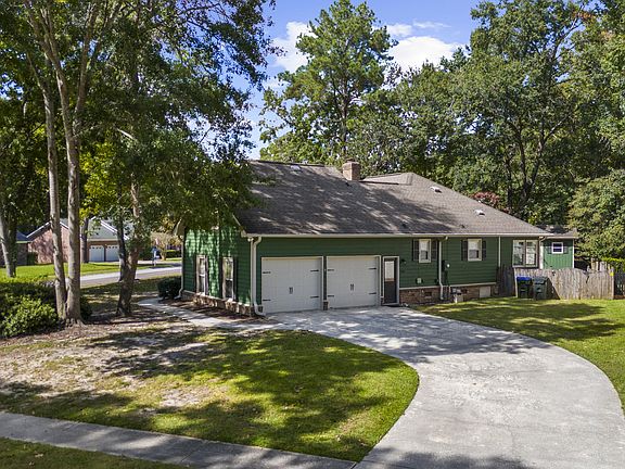 2nd image of 101 Plantation Dr