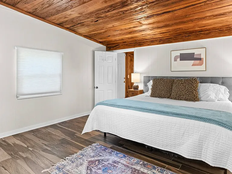 7241 Darden Rd — Photo 13