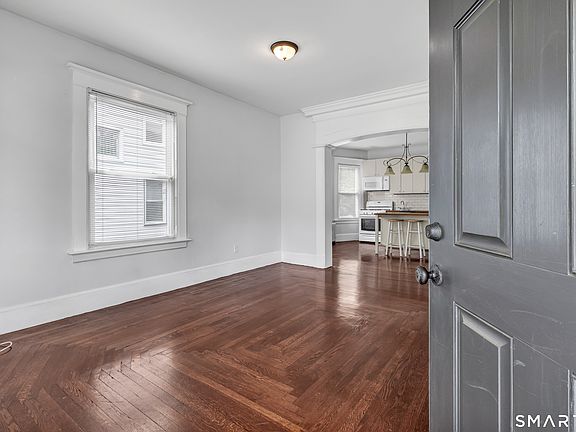 3rd image of 64 Brownell St #1A