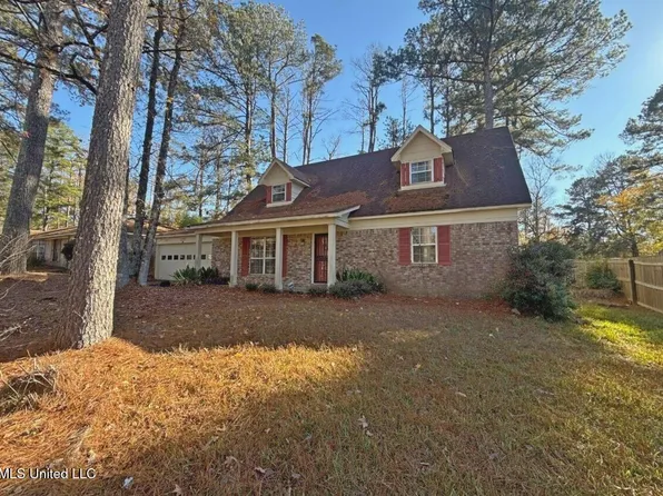 1357 Canterbury Ln, Jackson, MS 39212