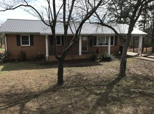 637 Ponderosa Dr, Hohenwald, TN 38462