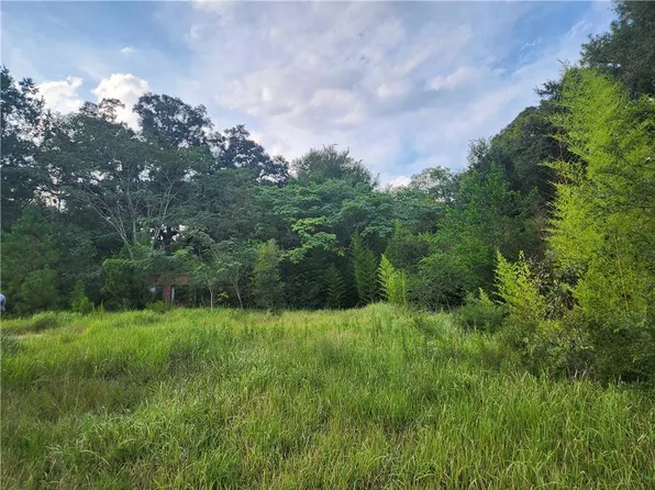 10720 Moffett Rd, Wilmer, AL 36587