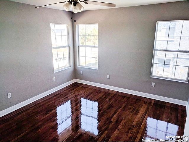 2nd image of 250 Natalen Ave