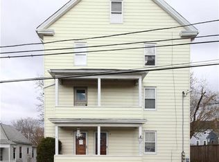 9 Barney St, Warren, RI 02885