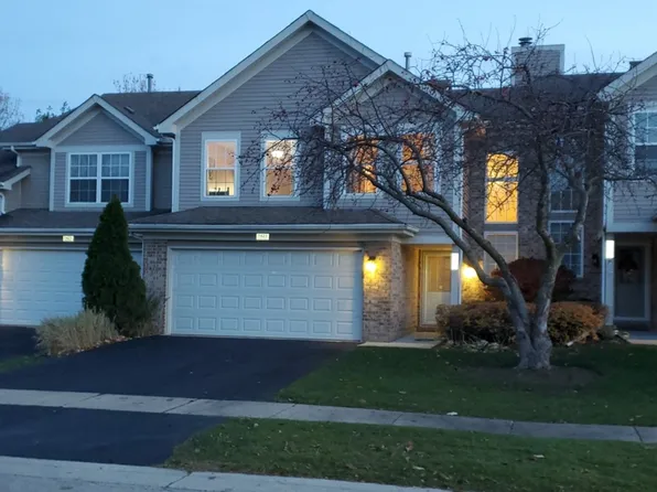 1423 Brittania Way Unit 1423, Roselle, IL 60172